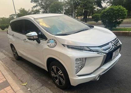 Thu&ecirc; xe tự l&aacute;i Tết &acirc;m